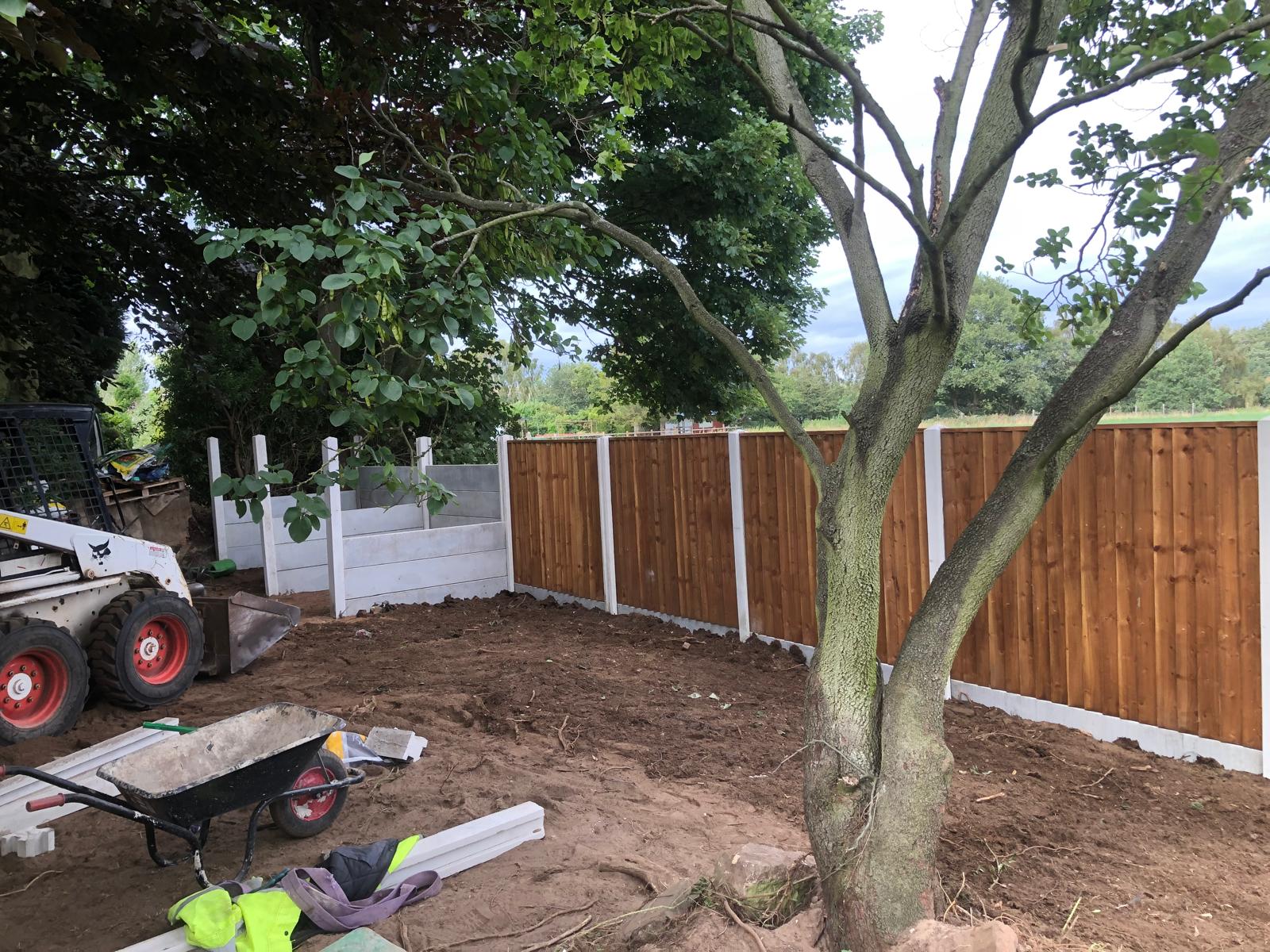 Fencing by LB Construction