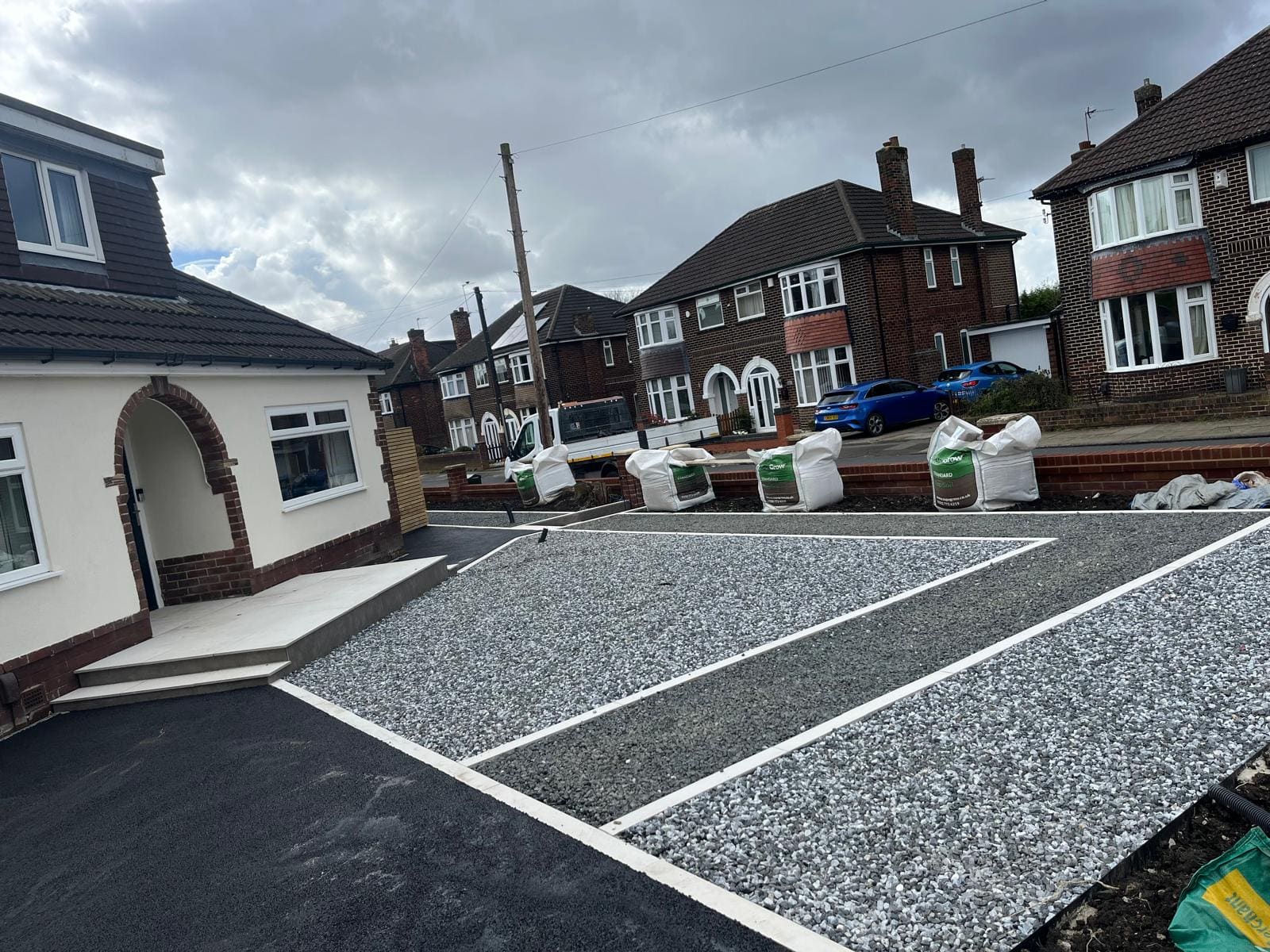 Gravel Driveways by LB Construction